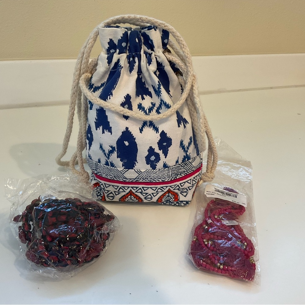 Original Roberta Roller Rabbit Drawstring Bag And… - image 1